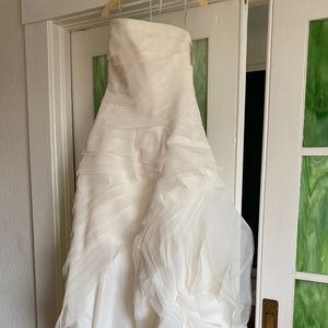 Wedding gown